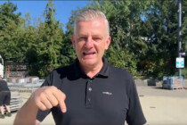 Salzgeber moderiert vor Heimkulisse